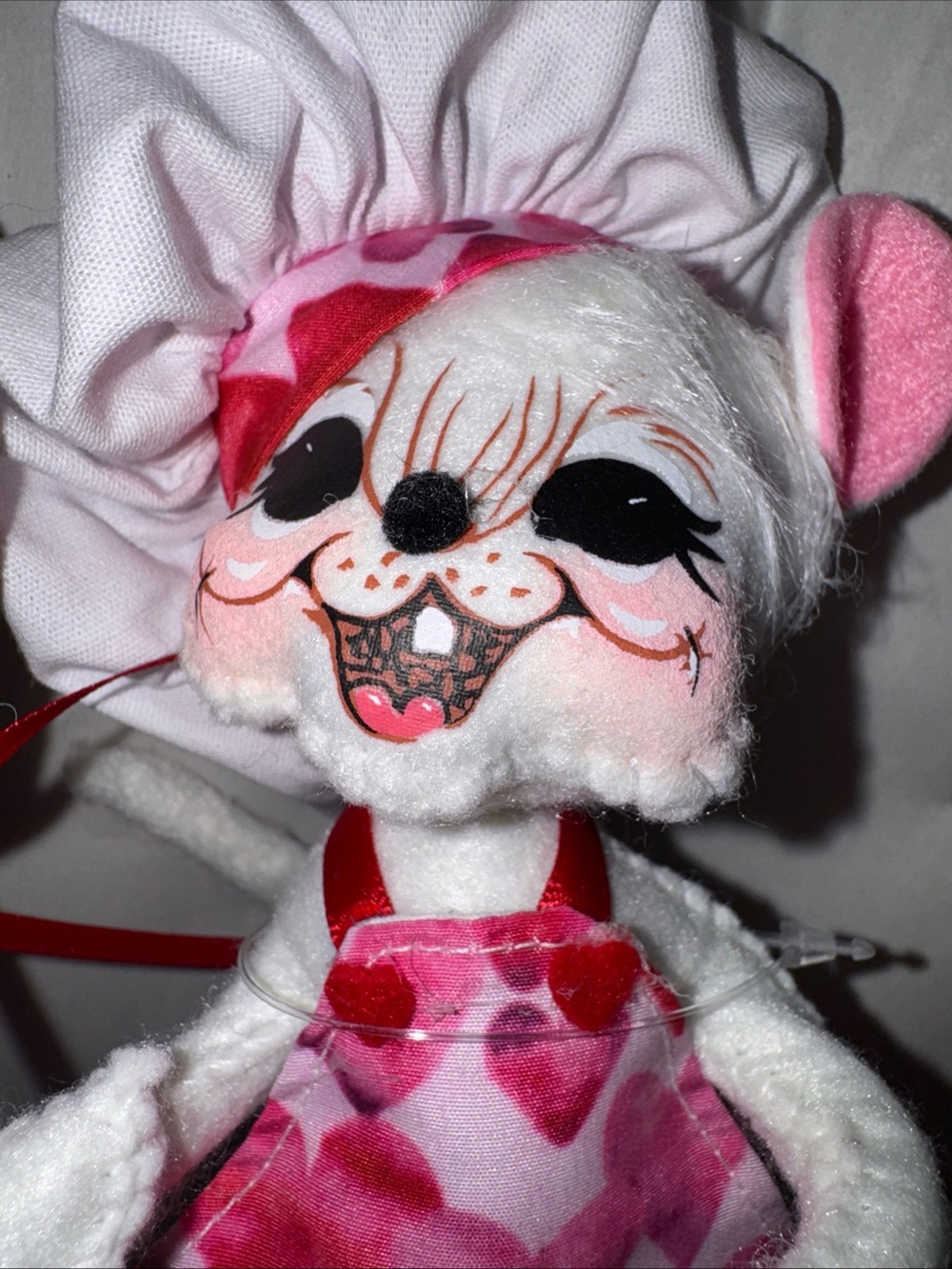 Annalee Pink Heart Mouse Doll with Heart Sign - Picture 9 of 11
